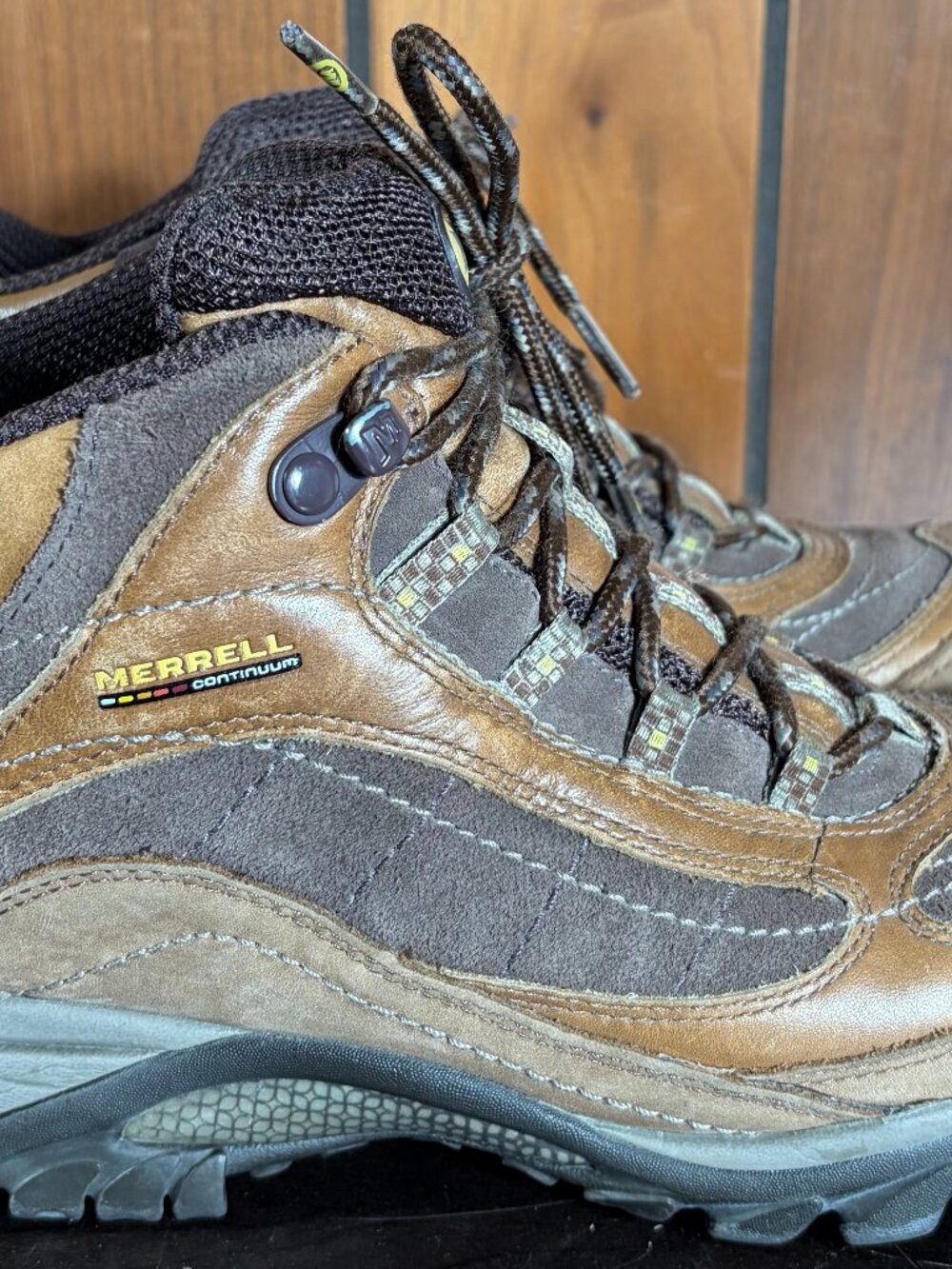Merrell Siren Womens Size 7.5 Brown Waterproof Hiking Mid Ankle Work Boots - GUC